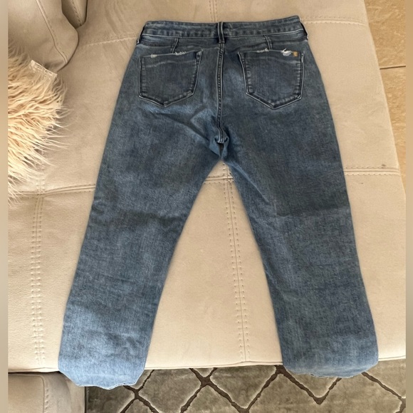 BCBG size 2 jeans - Picture 6 of 9